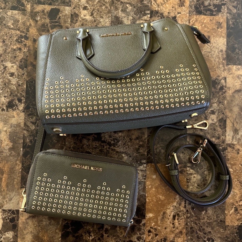 Michael Kors Olive Green Studded Women's Bag Set